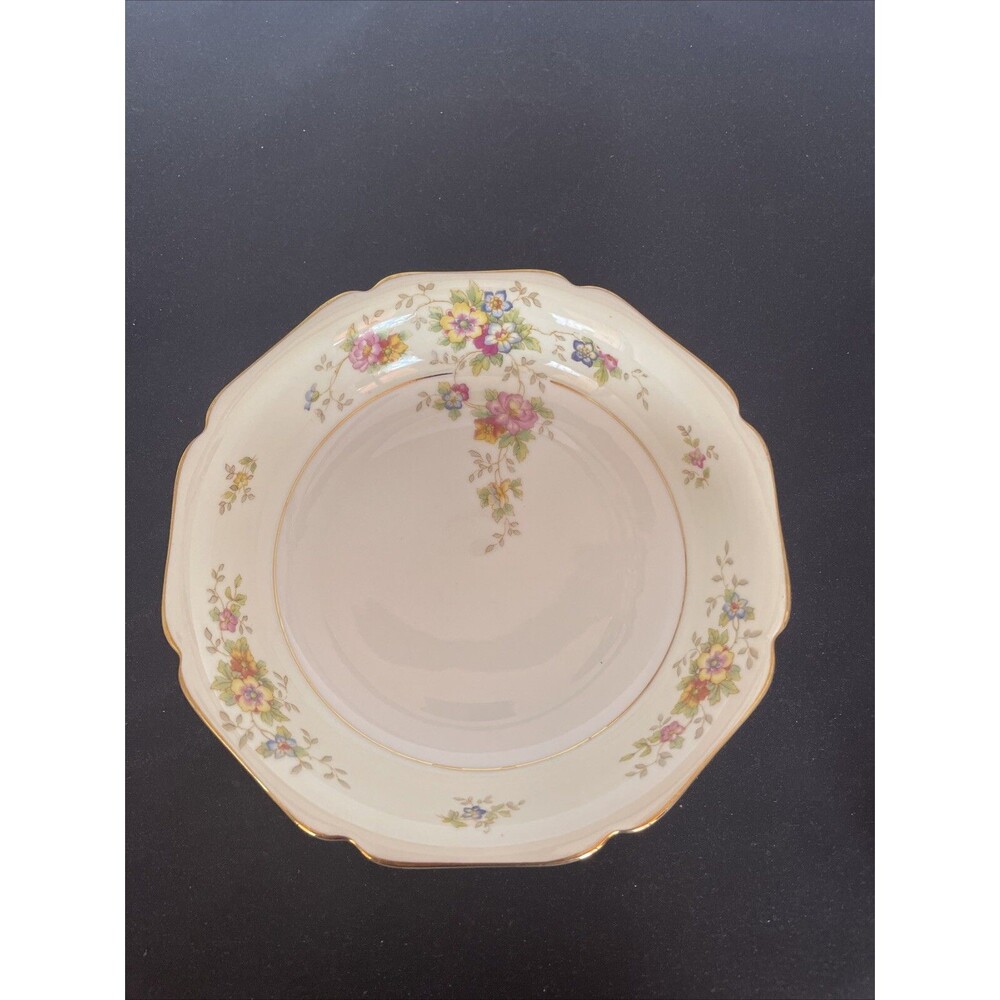 Heinrich H & Co. Soup Bowl Selb Bavaria Germany Floral Pattern HC206